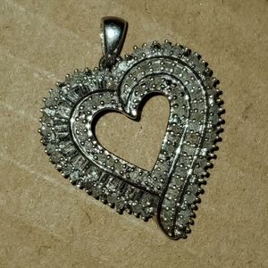 925 Stearling Silver heart pendent